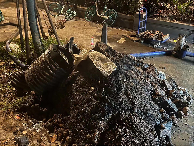 莱州本地下水道疏通师傅，不通不收费【距您500米】